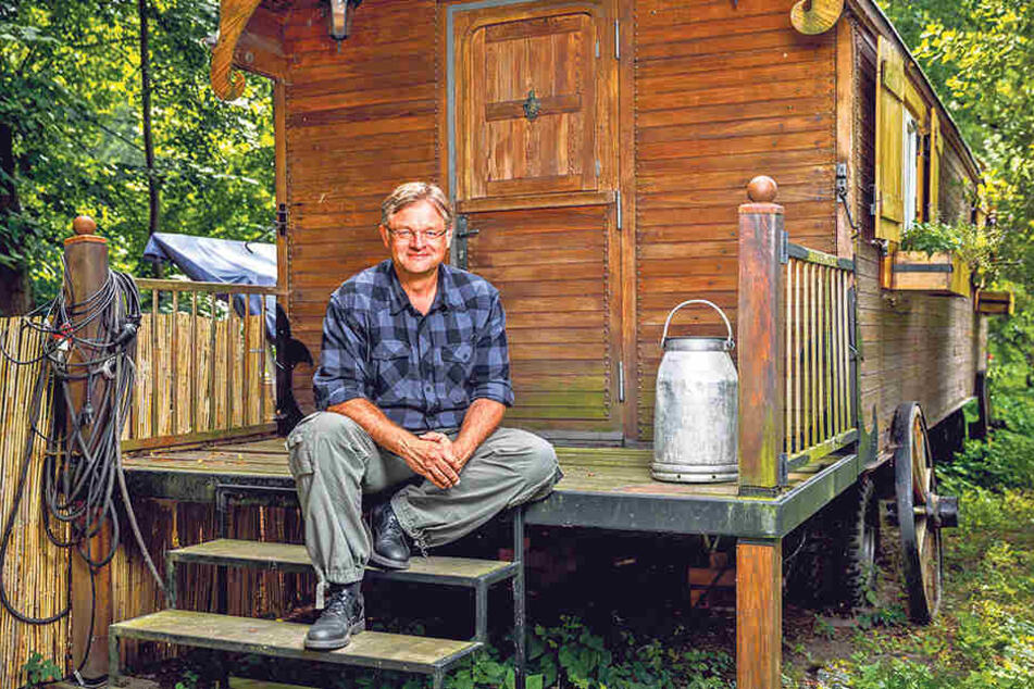 Nach dem Scheitern bei der Landtagswahl vor fünf Jahren sieht sich Holger Zastrow (50) geerdet. Nun steckt er viel Energie in sein Projekt Hofewiese. Aber auch politisch möchte er es im September noch einmal wissen.
