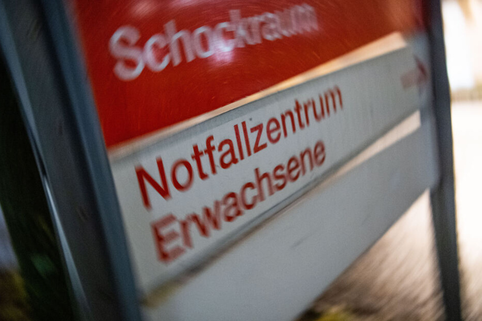 Ein weiterer Mann aus Bayern hat sich mit dem Coronavirus infiziert. (Symbolbild)