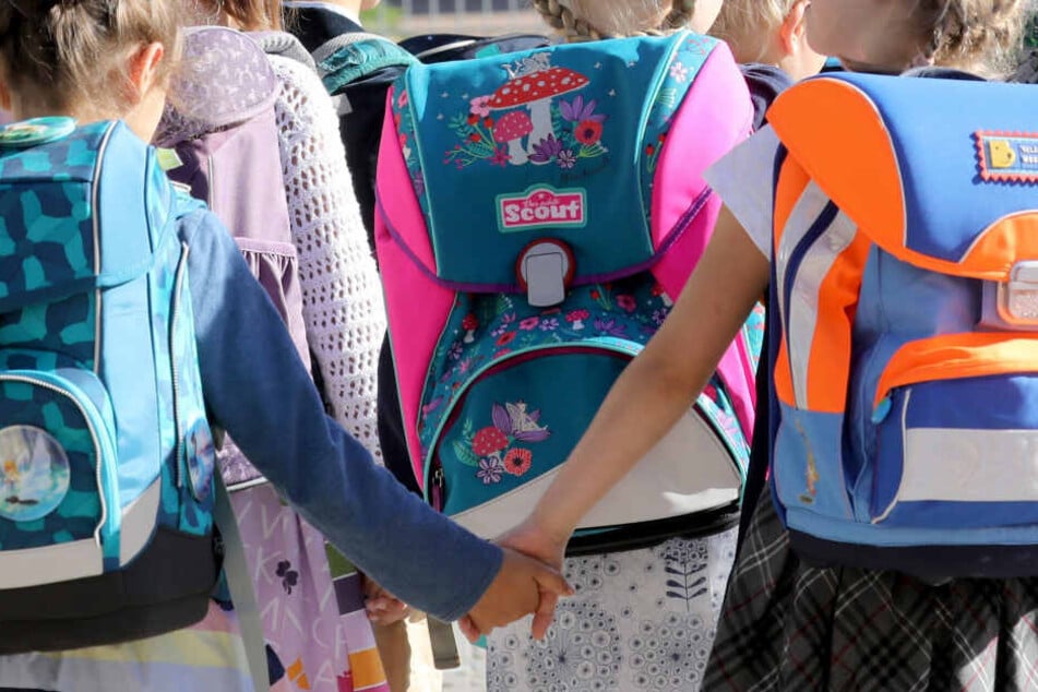 Auf einem Schulausflug soll es zu dem Vorfall gekommen sein. (Symbolbild)