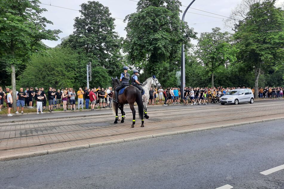 Die Polizei ist vor Ort.