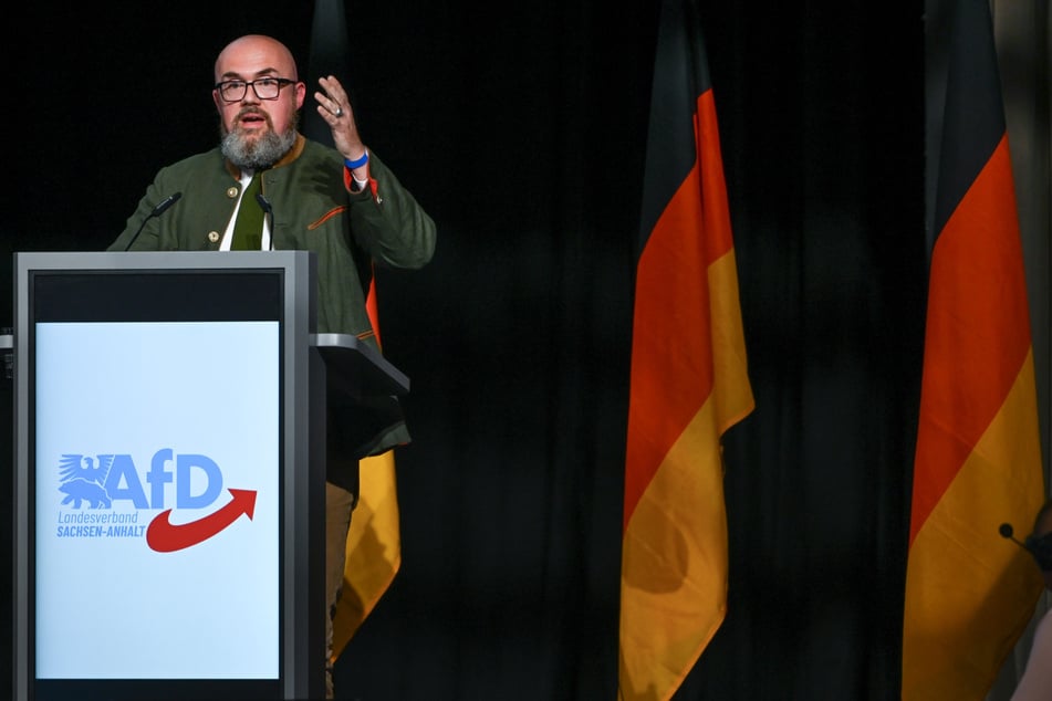 In einer Mitteilung äußerte sich Sachsen-Anhalts AfD-Fraktionsvize Hans-Thomas Tillschneider (47) kritisierte er den katholischen Bischof Georg Bätzing (64). (Archivbild)