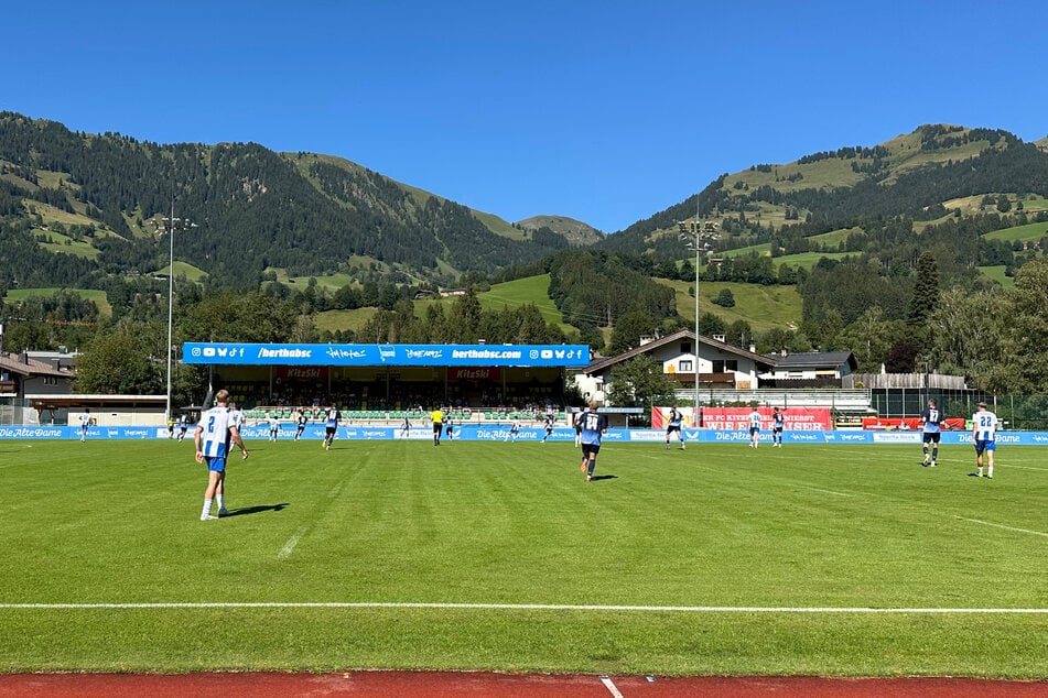 Julian Eitschberger (22, l.) im Team Heim konnte sich über ein 4:2 freuen.