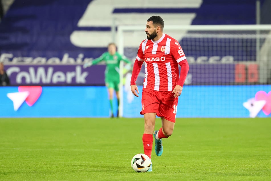 Bitter für Cottbus: Bei Topspieler Tolcay Cigerci hat es nicht für die Startelf gereicht.