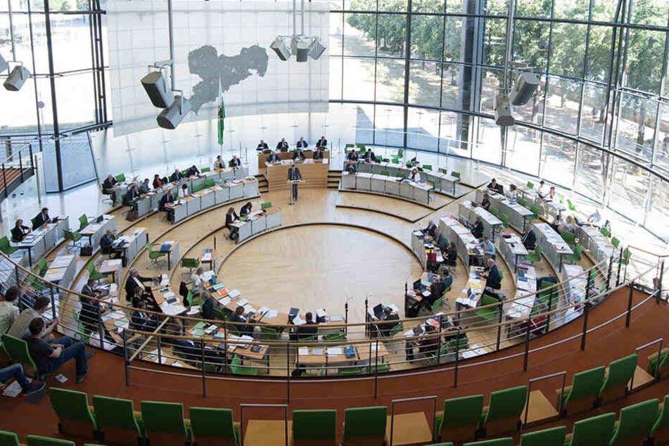 Wie sich der Landtag nach der Sachsen-Wahl zusammensetzt, ist offen, wie selten.