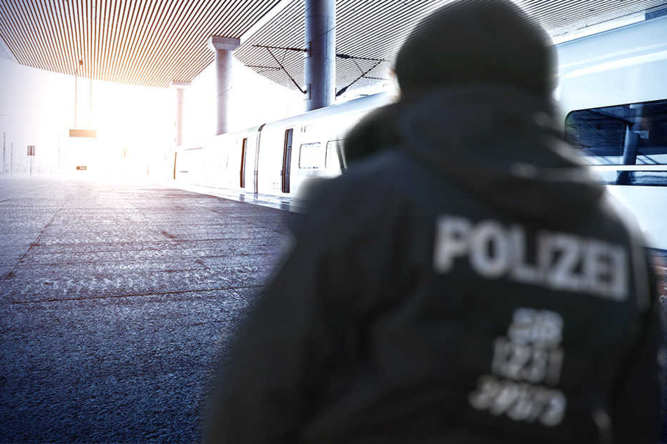 Die Fans beleidigten und bedrohten Fahrgäste.