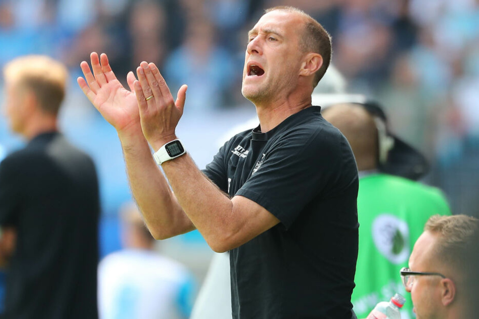 Die Sommerpause ist kurz, schon am 17. Juni sieht FSV-Coach Joe Enochs seine Mannen wieder.