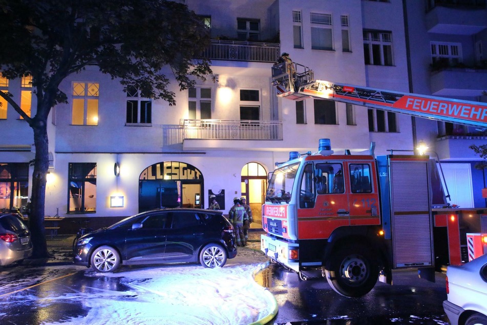 Die Feuerwehr war mit 30 Kräften im Einsatz.