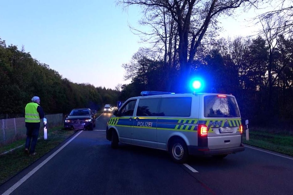 An beiden Autos entstand ein hoher Sachschaden.