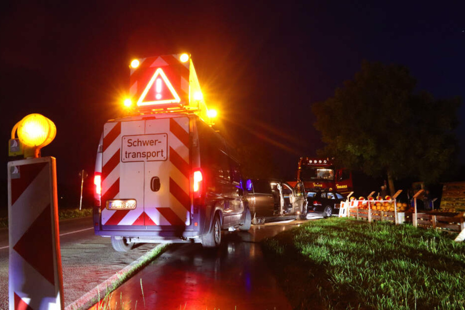 Oftmals müssen Schwertransporte weite Umwege in Kauf nehmen, um an ihr Ziel zu gelangen.
