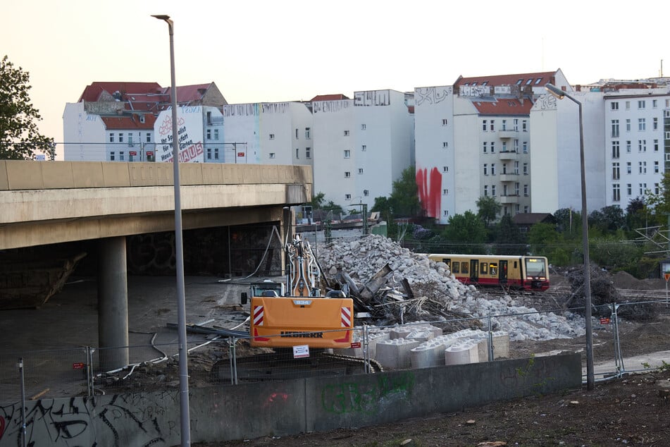Nachdem die Westendbrücke abgerissen wurde, soll sie an selber Stelle neu entstehen.