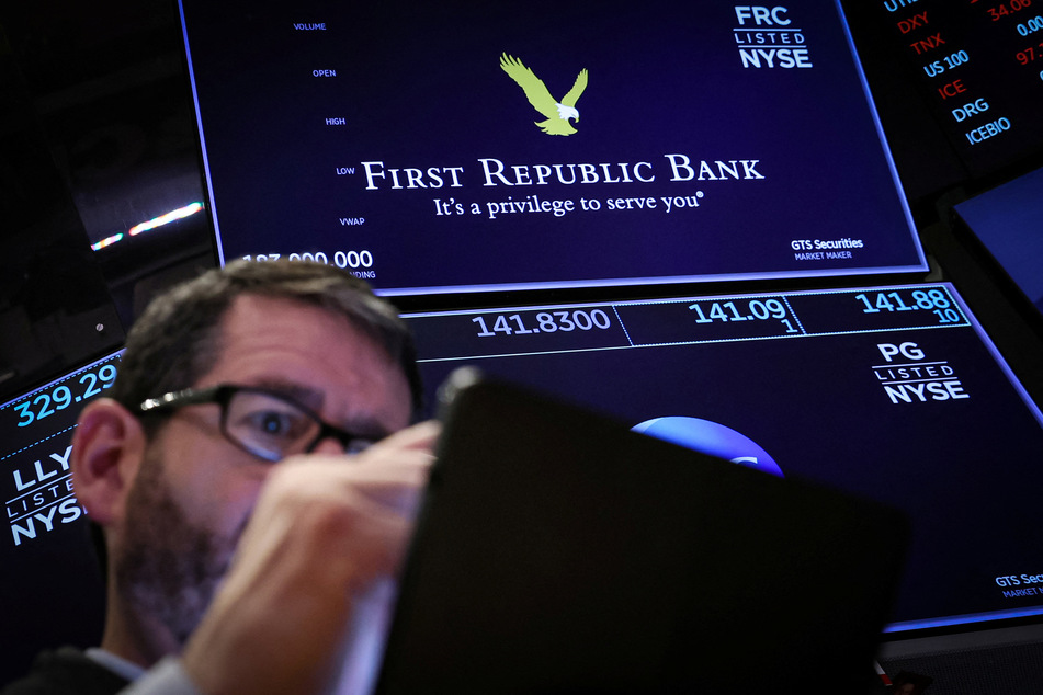 Banking sector turmoil continues as First Republic gets $30-billion lifeline