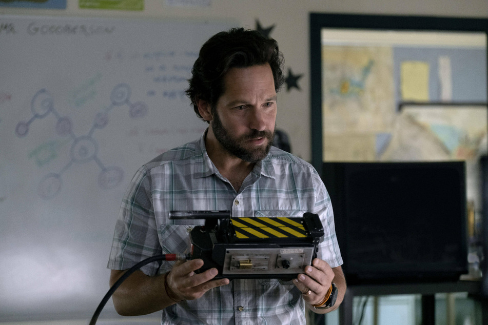 Paul Rudd stars as Mr. Grooberson in Ghostbusters: Afterlife.