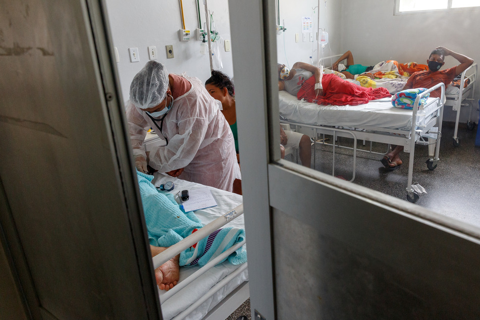 Covid-19-Patienten in Brasilien. Das Team der "Ärzte ohne Grenzen" warnt davor, Profit über Menschenleben zu stellen.