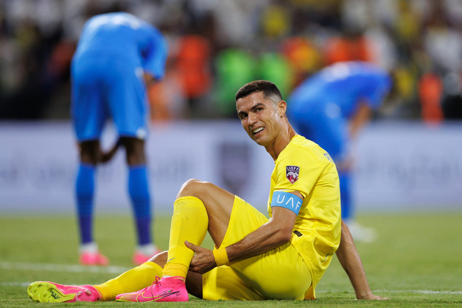 Kurz vor dem Ende der Verlängerung musste Cristiano Ronaldo (38) verletzt ausgewechselt werden.