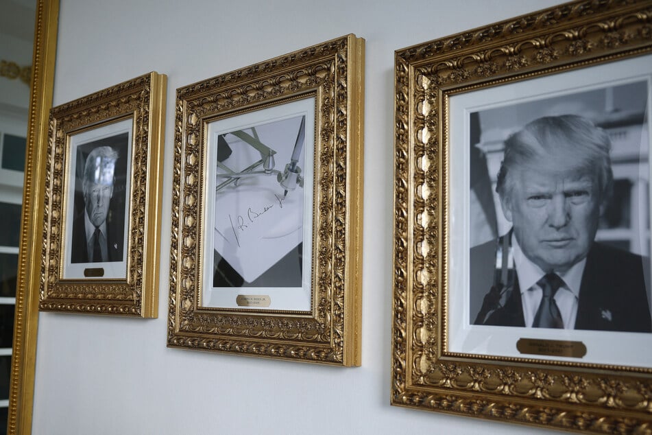 President Donald Trump (r.) again threatened to terminate any pardons signed by his predecessor using an autopen.