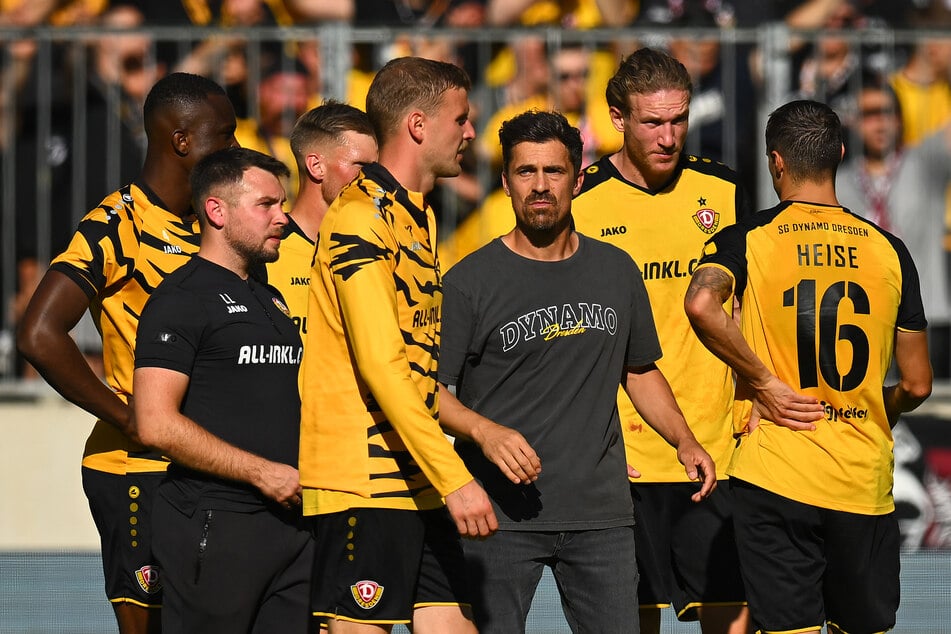 Auch Dynamo-Trainer Thomas Stamm (41) war die Enttäuschung nach dem Spiel anzusehen.