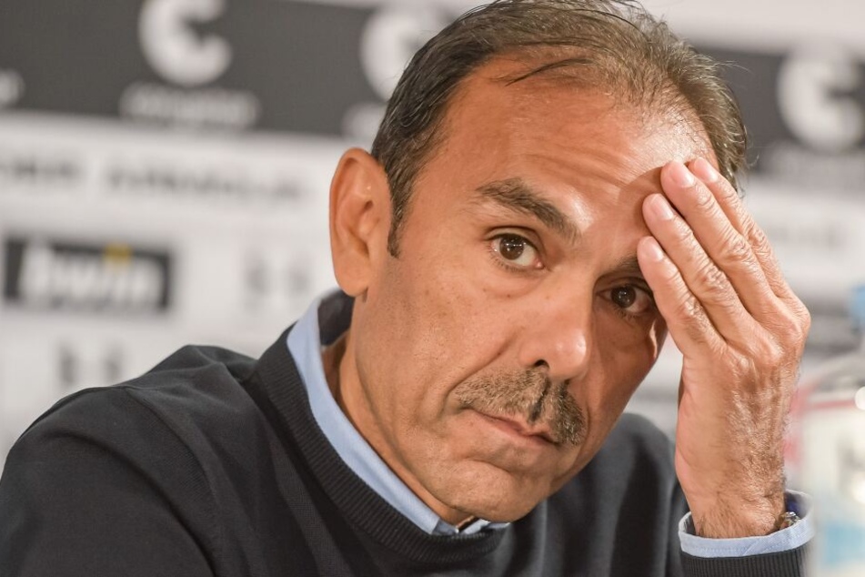Trainer Jos Luhukay startet mit Frust in die neue Saison.