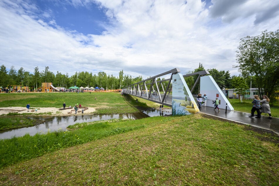 Der Stadtteilpark am Pleißenbach wird zum "Tanzpavillon".