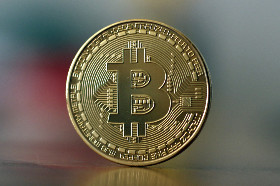 Private Kryptowährungen wie Bitcoin gibt es schon, digitale Dollarmünzen oder Euroscheine dagegen noch nicht. (Symbolbild)