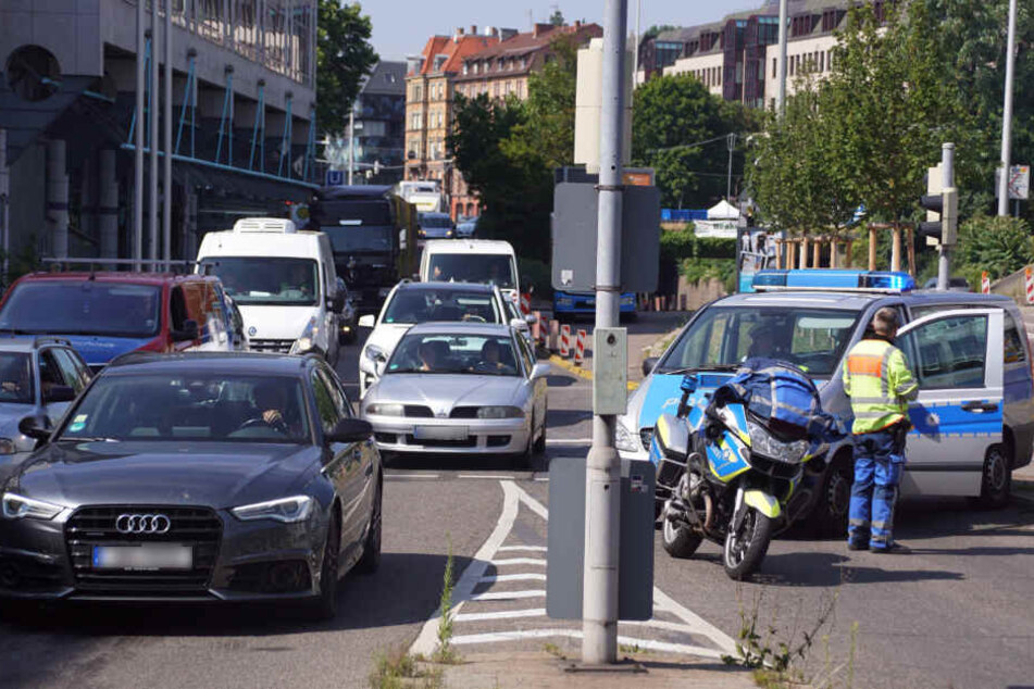 Die Reinigungsarbeiten dauern noch an.