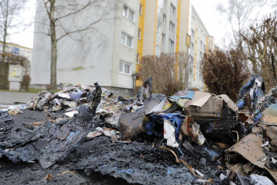 Die Kripo hält Brandstiftung in allen drei Fällen für denkbar.
