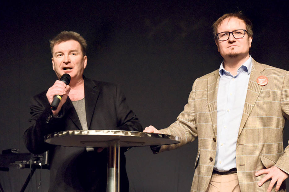 Leipzigs IG Metall-Chef Bernd Kruppa (l.) und der Betriebsratsvorsitzende Thomas Clauß haben zusammen mit der Belegschaft einen Zukunftsplan für das Leipziger Siemens-Werk entwickelt.