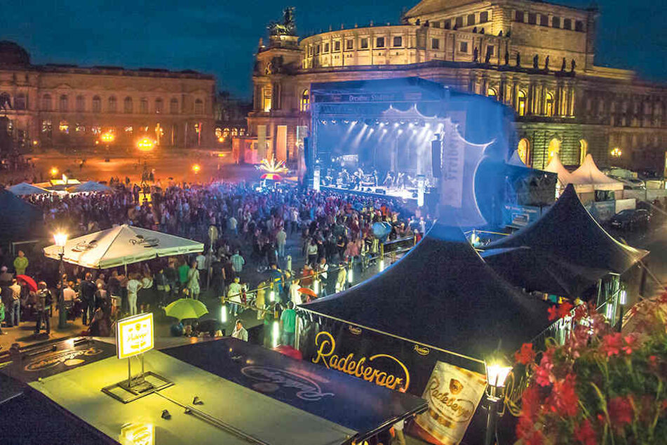 Konzerte in Bestlage: Auf der Hauptbühne am Theaterplatz treten wieder viele bekannte Künstler auf.