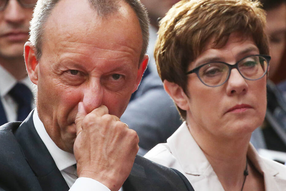 Rennen um CDU-Vorsitz: Merz soll Minister-Angebot von Kramp-Karrenbauer abgelehnt haben