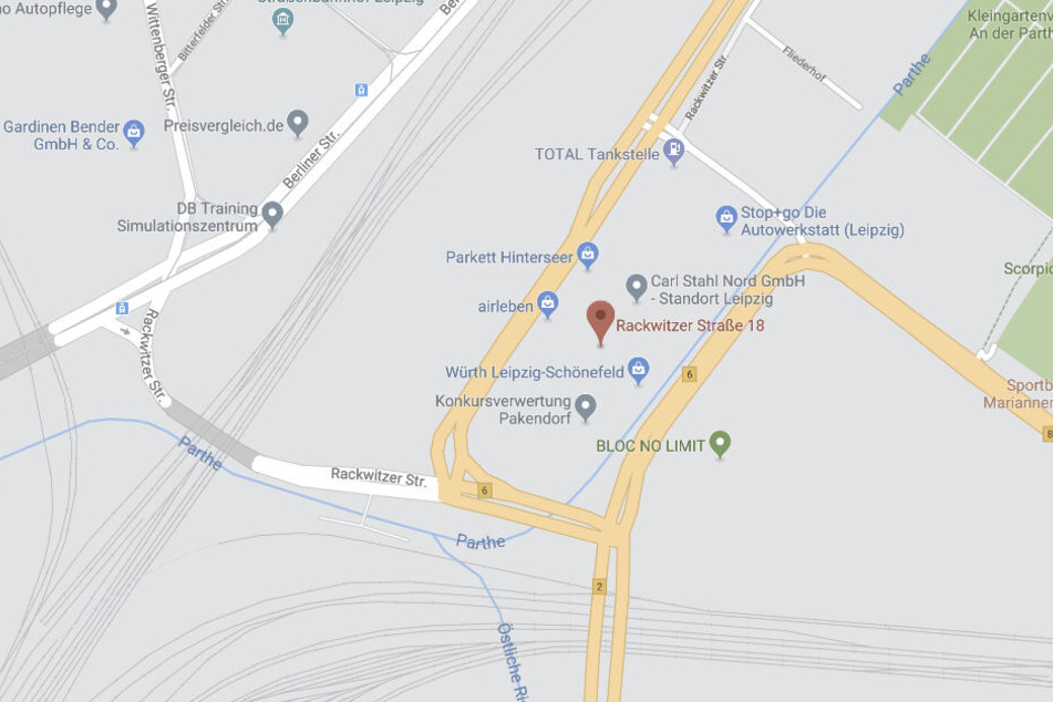 Die Bauarbeiten erstrecken sich von der Rackwitzer Straße über die Straße Am Gothischen Bad/B6 und den beiden Brandenburger Brücken über die Bahngleise.