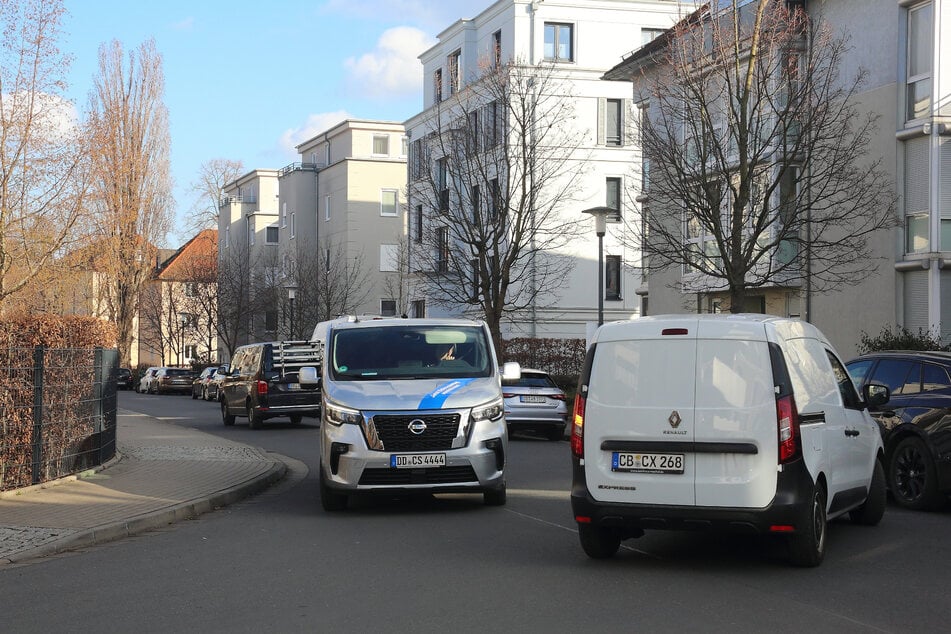 Die Mansfelder Straße ist eng, für viel Verkehr gar nicht ausgelegt.