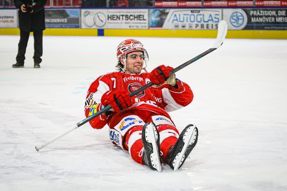Sichert Euch Eure Tickets für das Sachsenderby in Crimmitschau, bevor es ausverkauft ist.