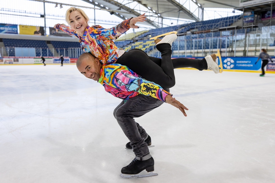 Die ehemaligen Weltklasse-Eisläufer Aljona Savchenko (39) und Robin Szolkowy (44) planen im nächsten Jahr eine tolle Show in der Chemnitzer Eislaufhalle.