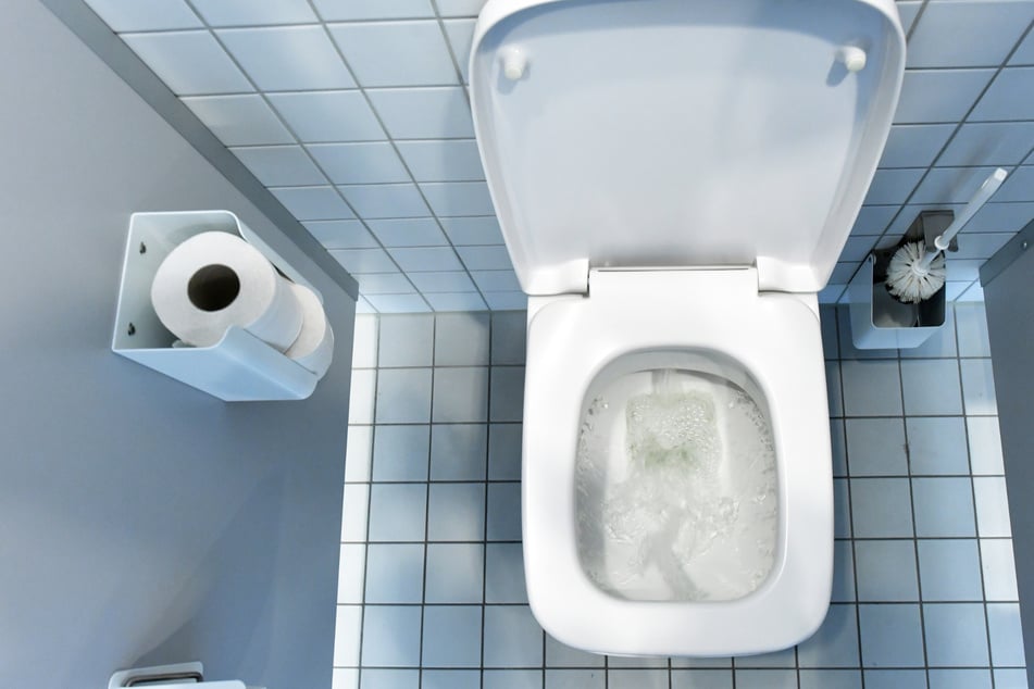 Stuttgart: K.-o.-Tropfen auf Toilettenpapier? Das sagen Experten dazu