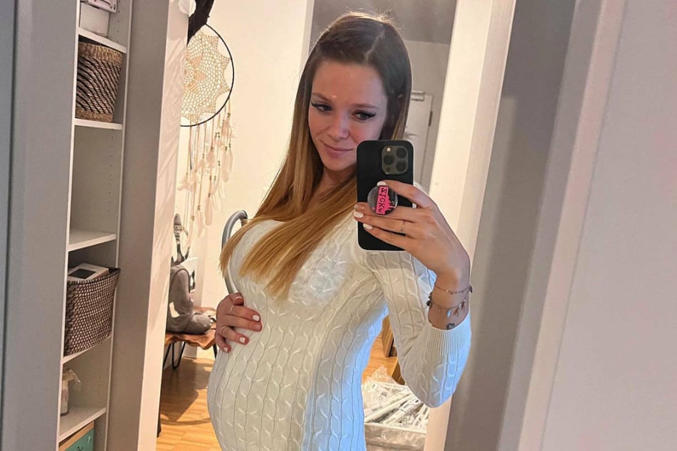 Nathalie Bleicher-Woths ebenfalls schwangere Ex-BTN-Kollegin Anne Wünsche (30) war eine der ersten Gratulantinnen bei Instagram.