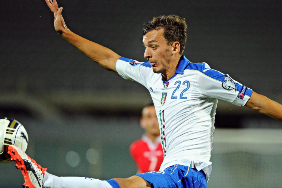 Manolo Kapiatini (30) ha giocato in undici partite internazionali "Squadra blu"In cui ha segnato due volte.