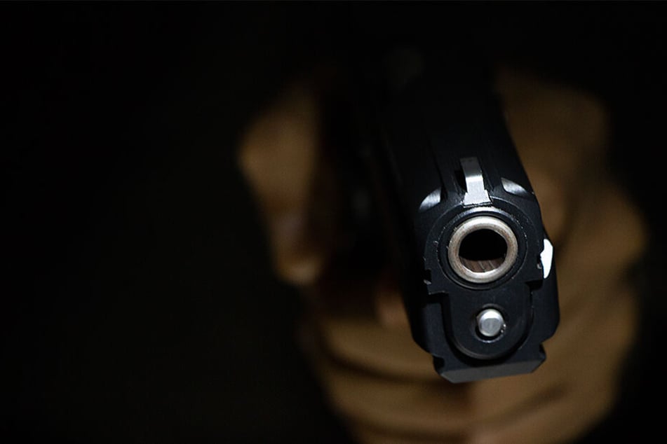 Das Spiel mit der Waffe endete für ein Kind tödlich. (Symbolbild)