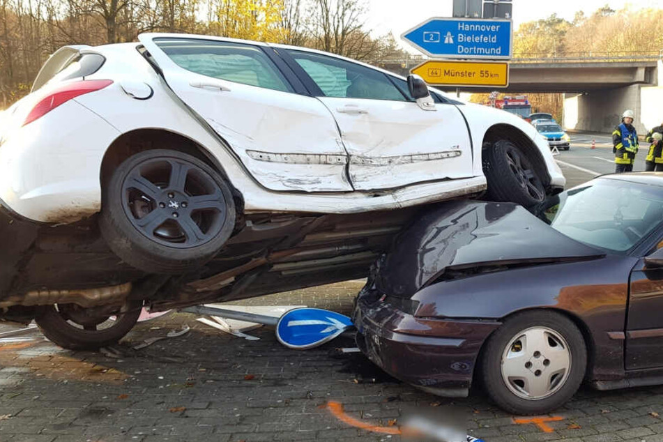 Auf dem Opel kam der Peugeot zum Stehen.