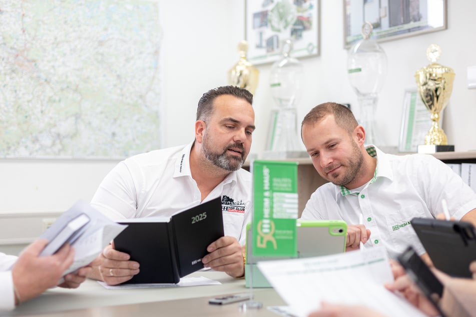 Werde Verkaufsprofi (m/w/d) bei HEIM &amp; HAUS – ohne Limit nach oben.