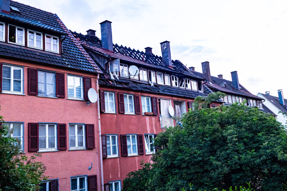 Das Feuer in einem Reihenhaus hinterließ schwere Schäden.