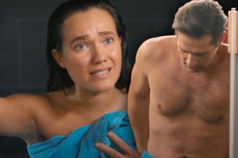 Alles was zählt: Nackter Deniz steigt zu Joana unter die Dusche