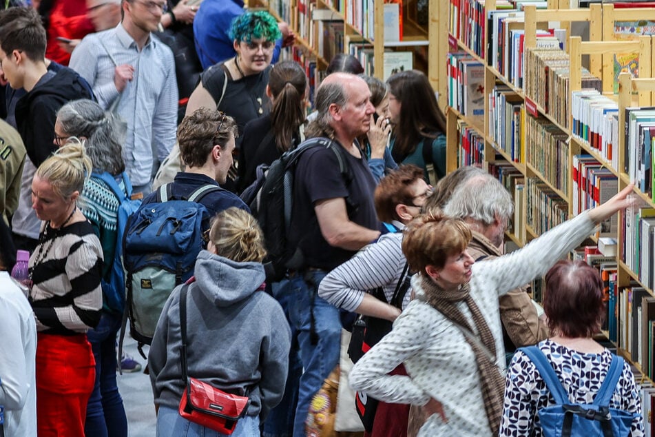 Leipzig: Krasse Zahlen von der Buchmesse: So viel kostet das teuerste, so alt ist das älteste Buch