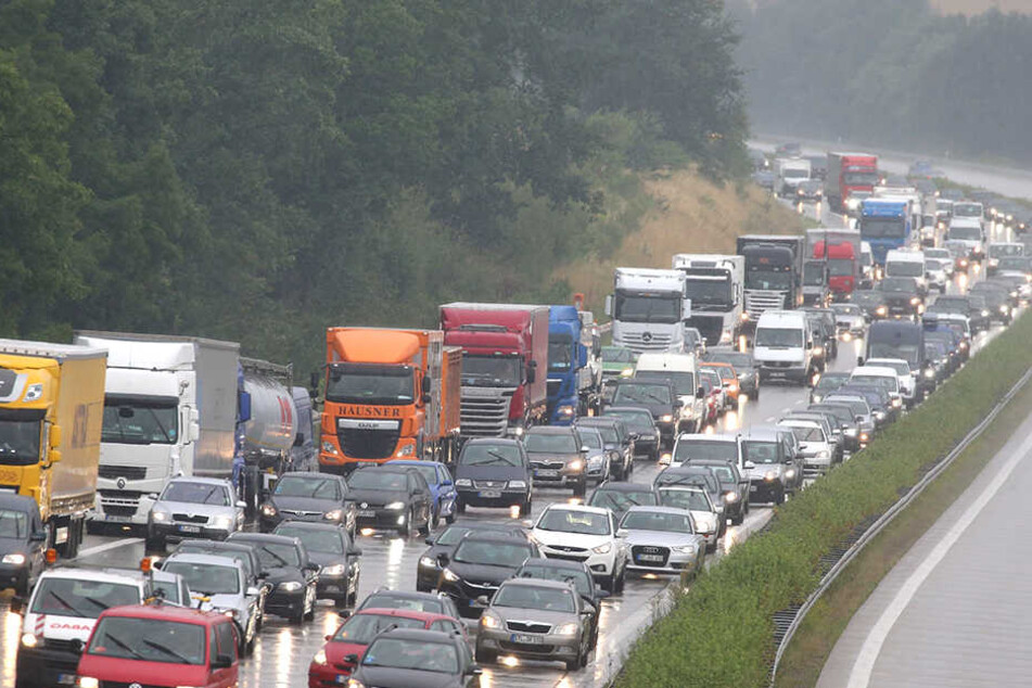 Droht für mehrere Wochen erneut: Stau auf der A4 bei Glauchau.