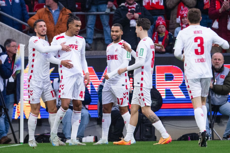 Denis Huseinbasic (23, 2.v.r.) leidet momentan offenbar an mentalen Problemen. Zieht sich dieser Zustand bis in die neue Saison?