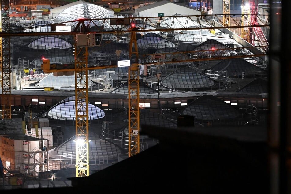 Die Fertigstellung des Bauprojekts Stuttgart 21 verzögert sich weiter. Auch eine Teileröffnung wurde abgesagt.