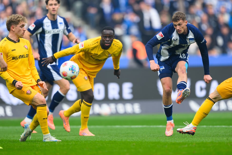 Michaël Cuisance nimmt Maß und trifft zum 1:0.