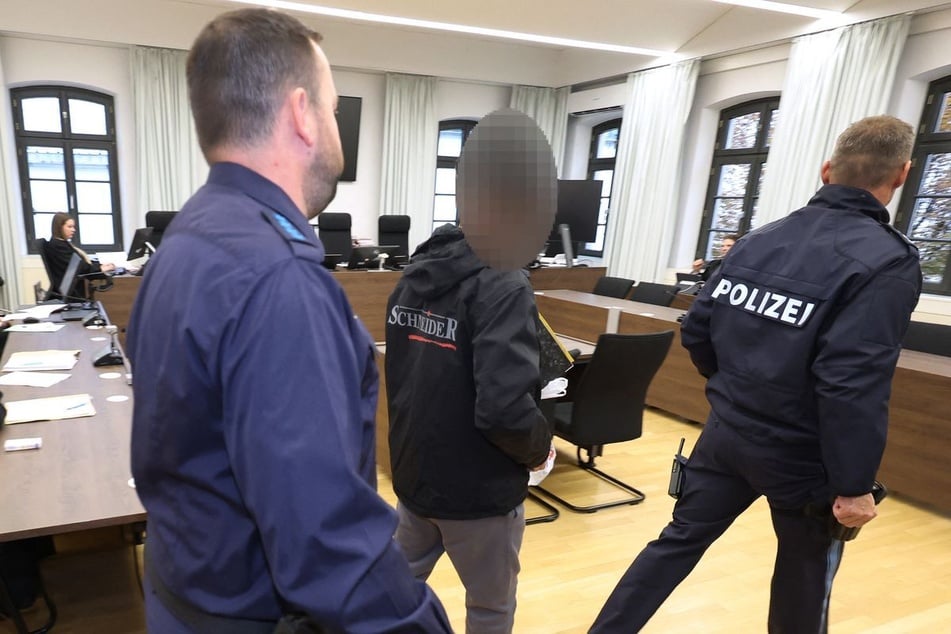 Der 45-Jährige soll seine Schwiegereltern getötet haben.