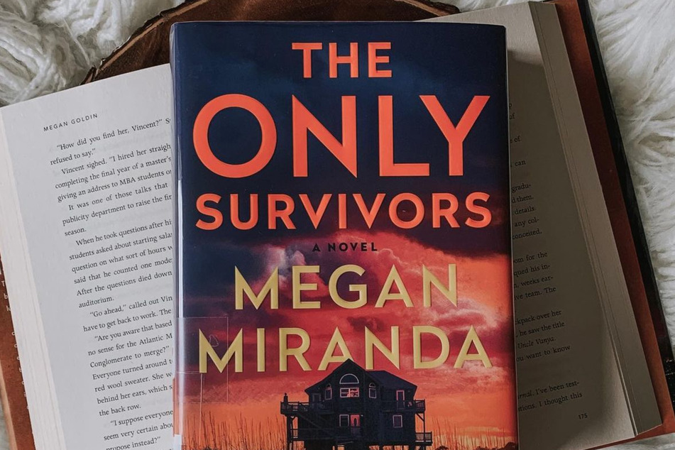 The Only Survivors by Megan Miranda is now out in paperback – just in time for the summer months!