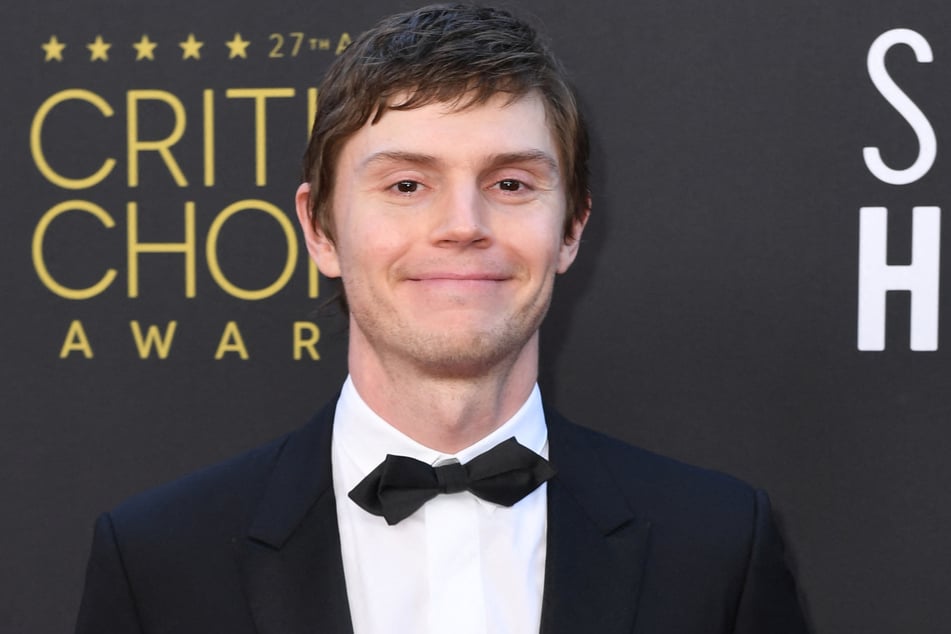 Evan Peters portrays Jeffrey Dahmer in the Netflix show.