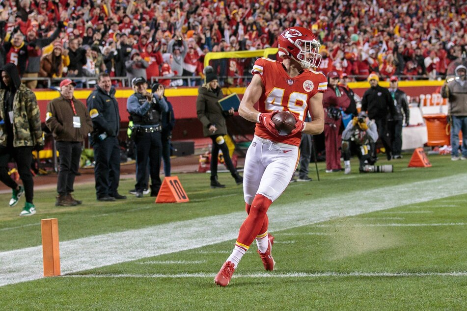 Chiefs safety Daniel Sorensen steps into the end zone after making an interception against the Broncos.