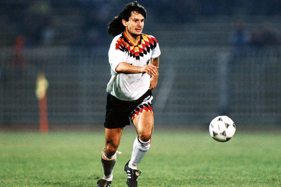 Legendäre Matte: "Veilchen-Coach" Dirk Schuster spielte für beide deutschen Nationalmannschaften, kam auf vier Einsätze für die DDR und drei für die Bundesrepublik.